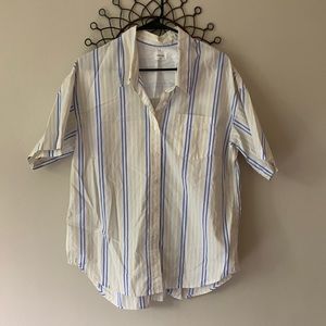 Aritzia short sleeve button down